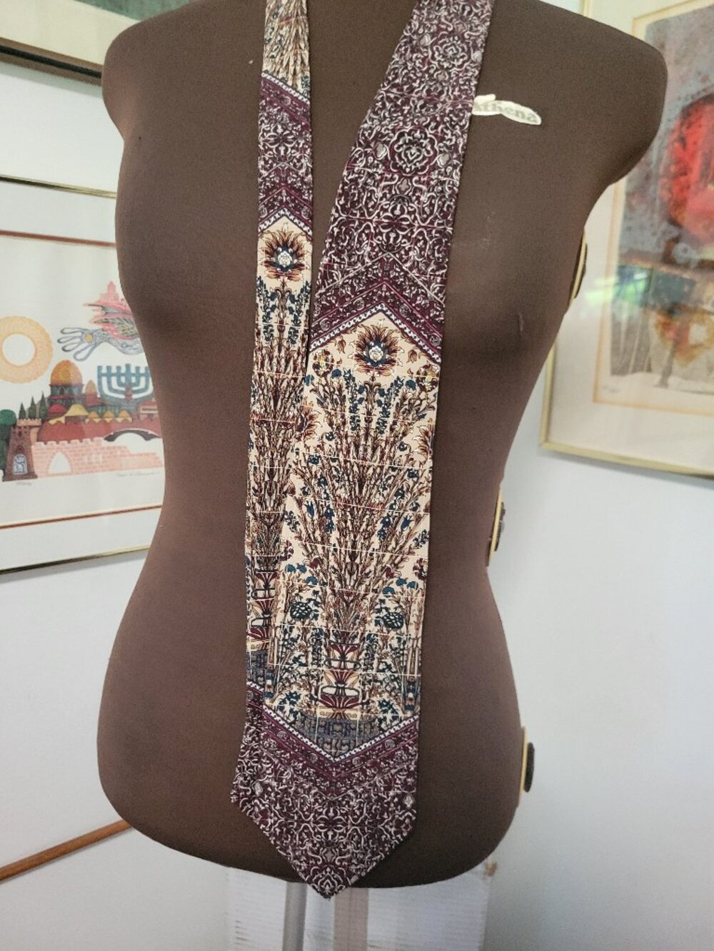 Unicef Men's Turkish Tile Work Tie 100% Silk